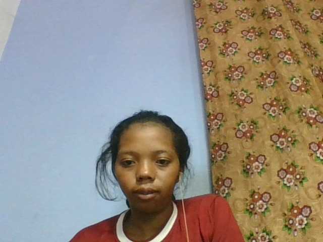 rosah1a live cam on BongaCams