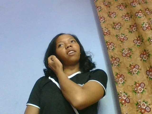 rosah1a live cam on BongaCams