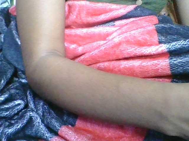 rosah1a live cam on BongaCams