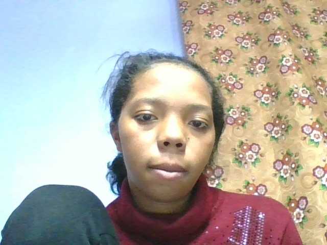rosah1a live cam on BongaCams