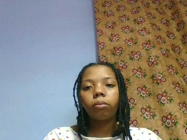 rosah1a live cam on BongaCams
