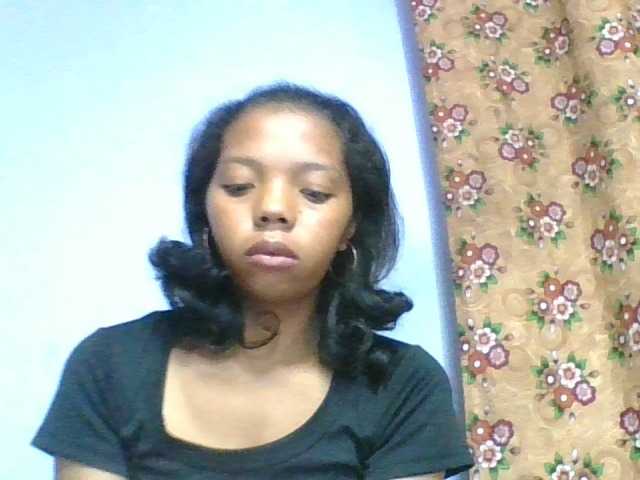 rosah1a live cam on BongaCams
