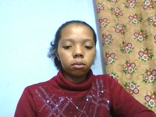rosah1a live cam on BongaCams