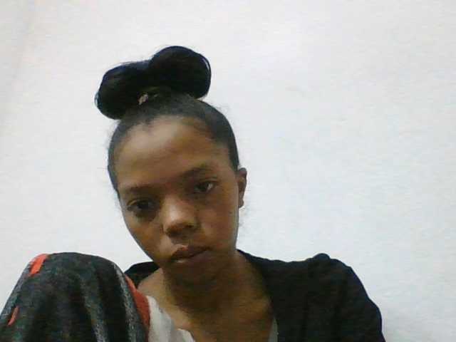 rosah1a live cam on BongaCams