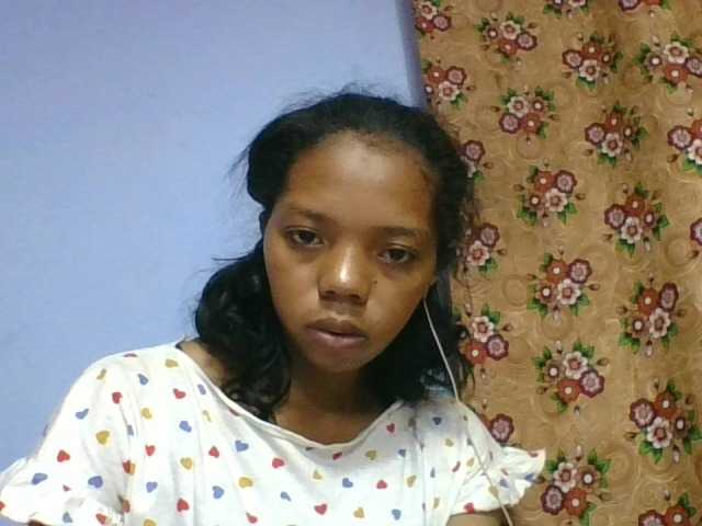 rosah1a live cam on BongaCams