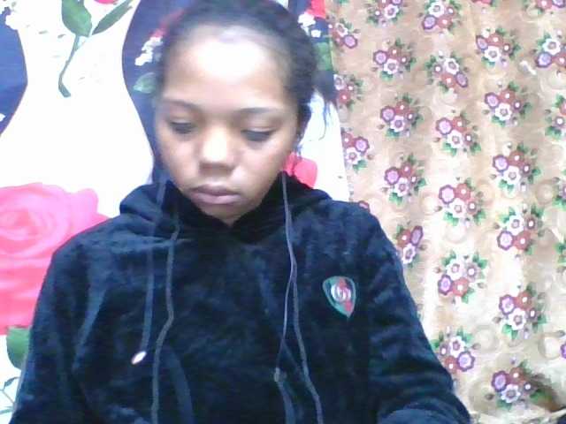rosah1a live cam on BongaCams