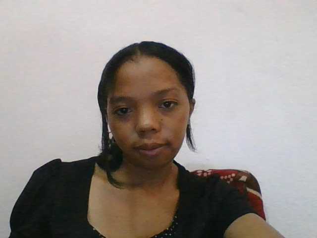 rosah1a live cam on BongaCams