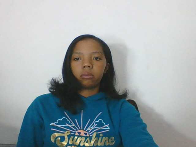 rosah1a live cam on BongaCams