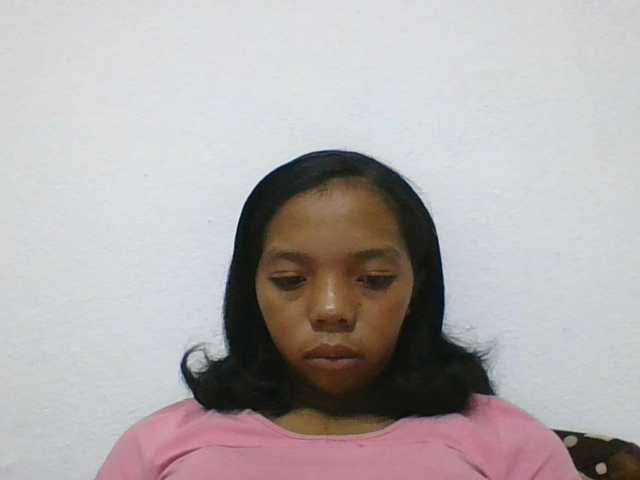 rosah1a live cam on BongaCams