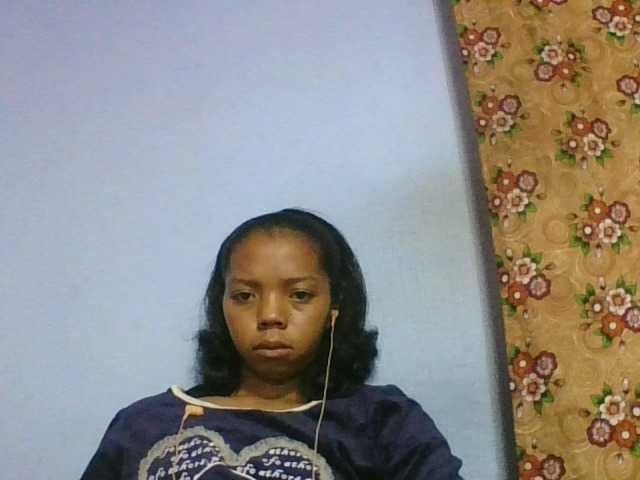 rosah1a live cam on BongaCams