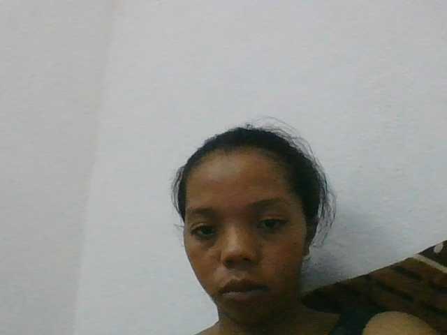 rosah1a live cam on BongaCams