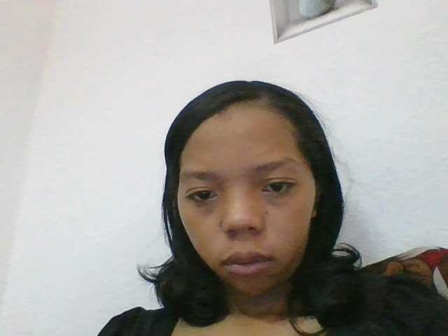 rosah1a live cam on BongaCams