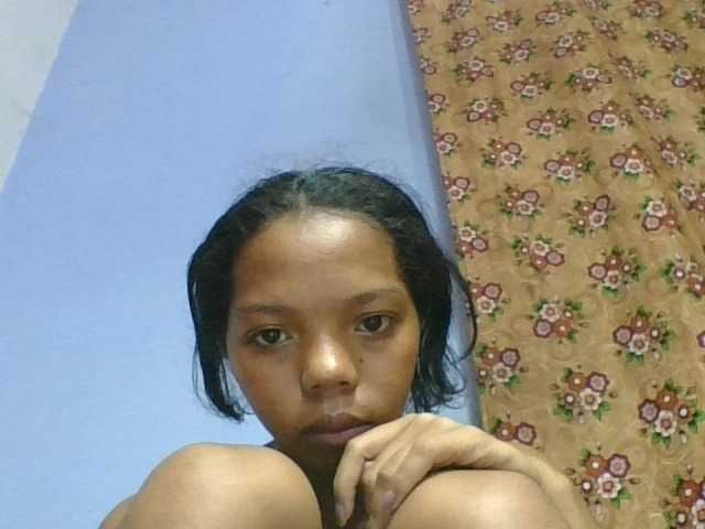 rosah1a live cam on BongaCams