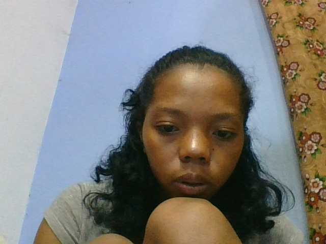 rosah1a live cam on BongaCams