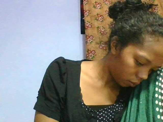 rosah1a live cam on BongaCams