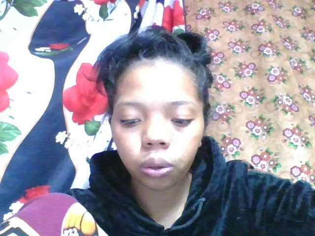 rosah1a live cam on BongaCams