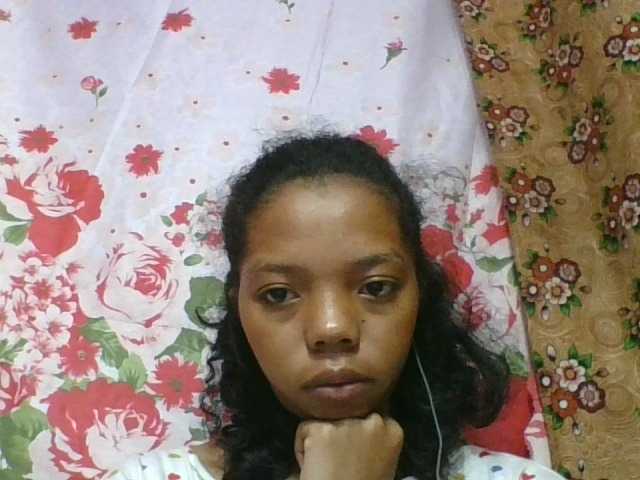 rosah1a live cam on BongaCams