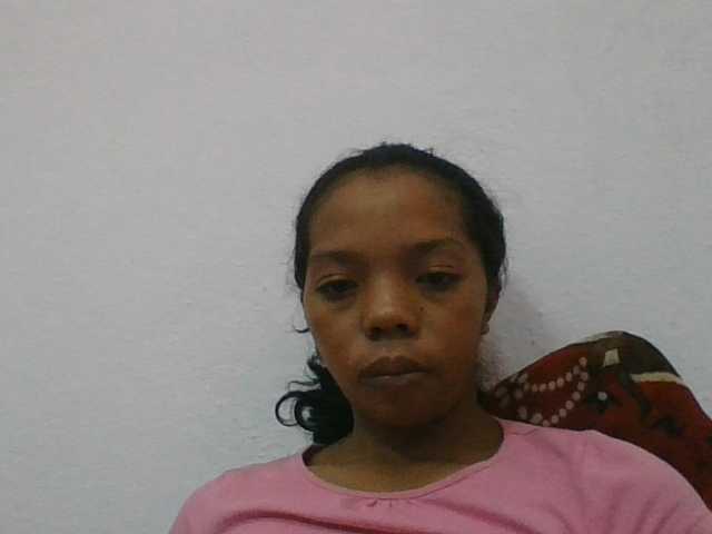 rosah1a live cam on BongaCams