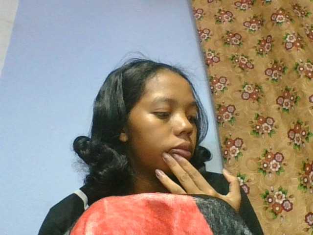 rosah1a live cam on BongaCams