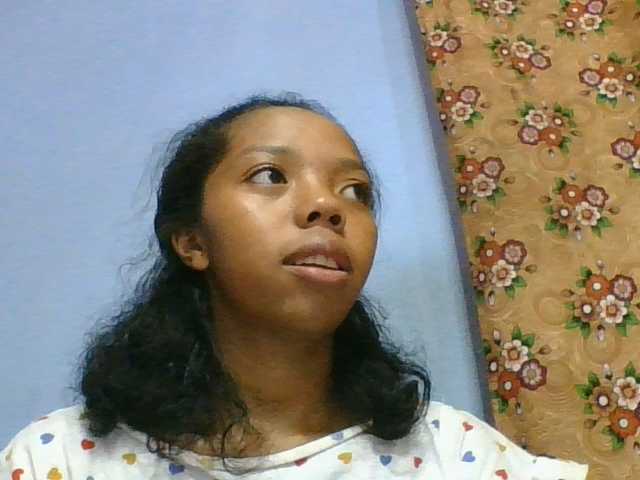 rosah1a live cam on BongaCams