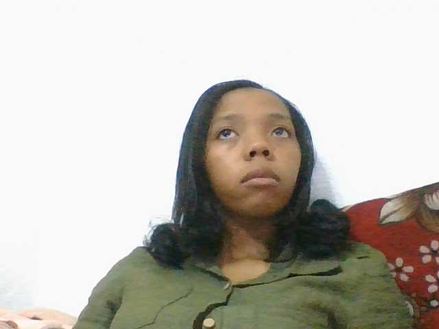 rosah1a live cam on BongaCams