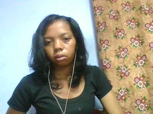 rosah1a live cam on BongaCams
