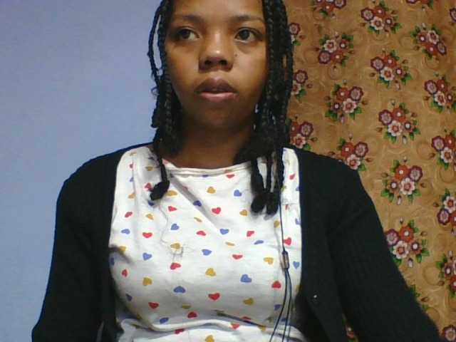 rosah1a live cam on BongaCams