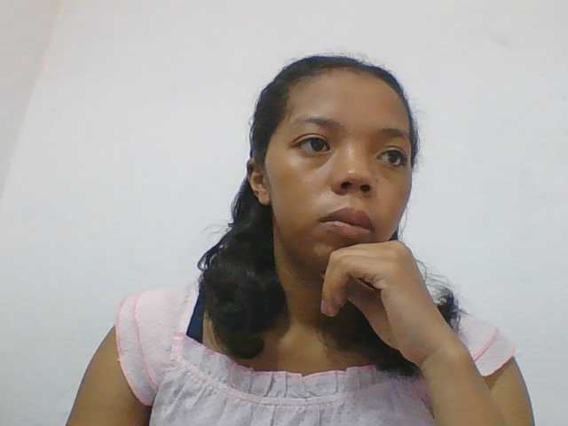 rosah1a live cam on BongaCams