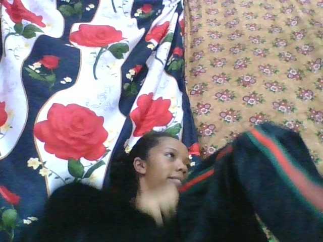 rosah1a live cam on BongaCams