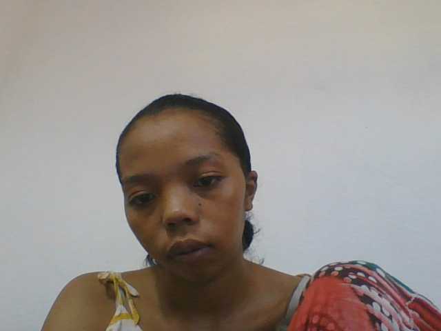 rosah1a live cam on BongaCams