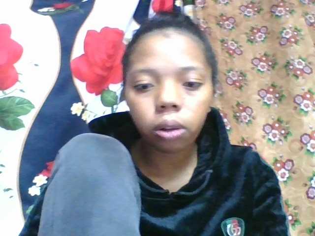 rosah1a live cam on BongaCams