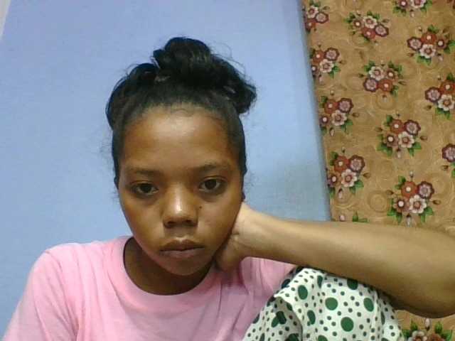 rosah1a live cam on BongaCams