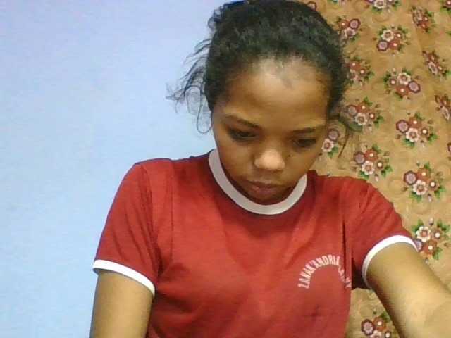 rosah1a live cam on BongaCams