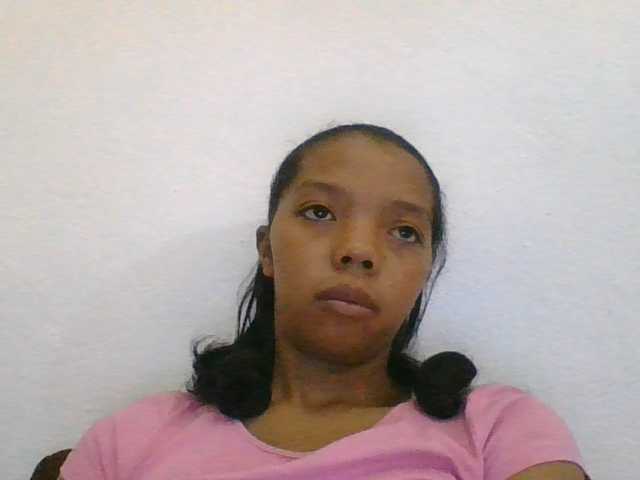 rosah1a live cam on BongaCams
