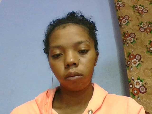 rosah1a live cam on BongaCams