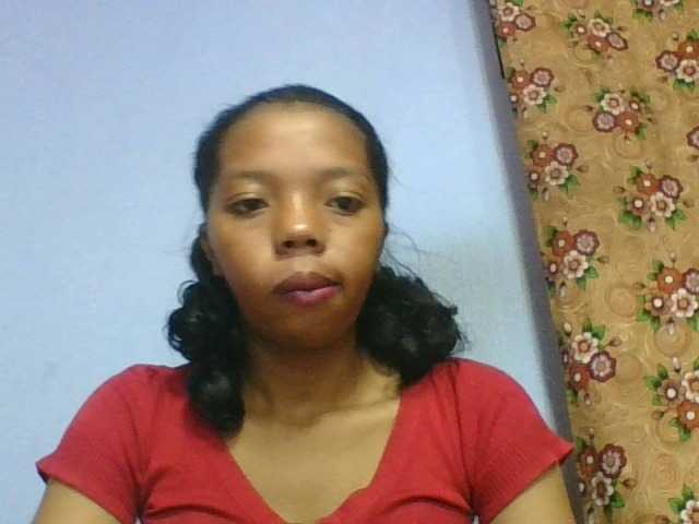rosah1a live cam on BongaCams