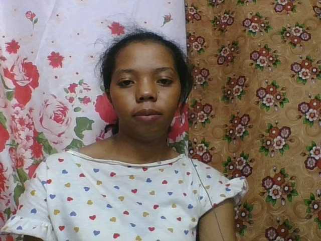 rosah1a live cam on BongaCams