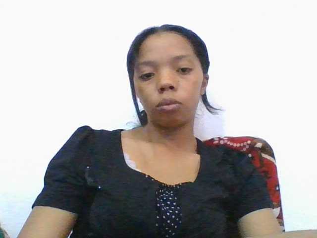 rosah1a live cam on BongaCams