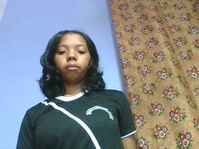 rosah1a live cam on BongaCams