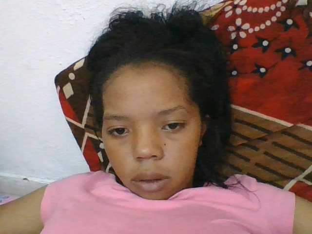 rosah1a live cam on BongaCams