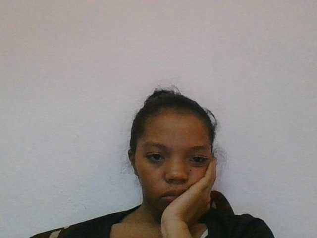 rosah1a live cam on BongaCams