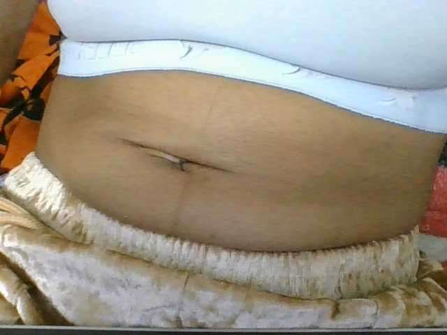 rosah1a live cam on BongaCams