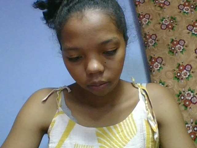 rosah1a live cam on BongaCams