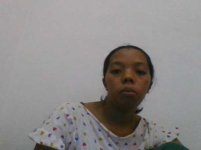 rosah1a live cam on BongaCams