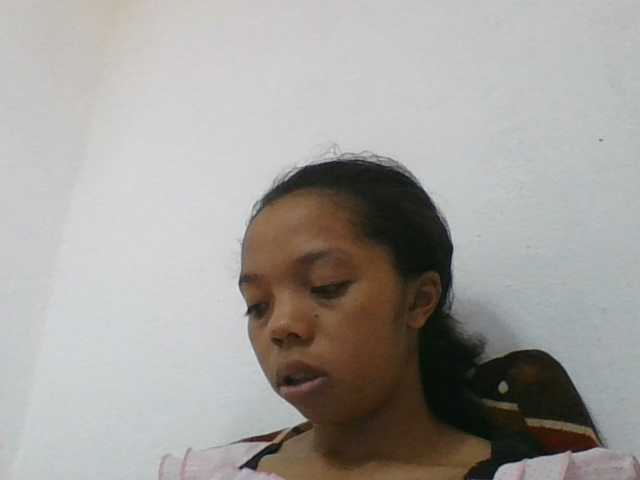rosah1a live cam on BongaCams
