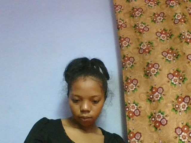 rosah1a live cam on BongaCams