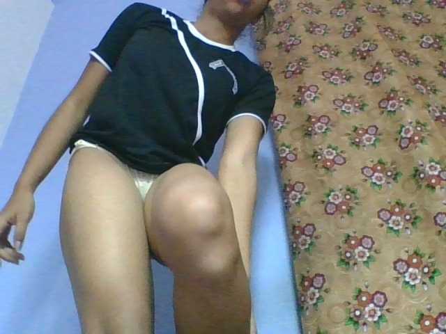 rosah1a live cam on BongaCams