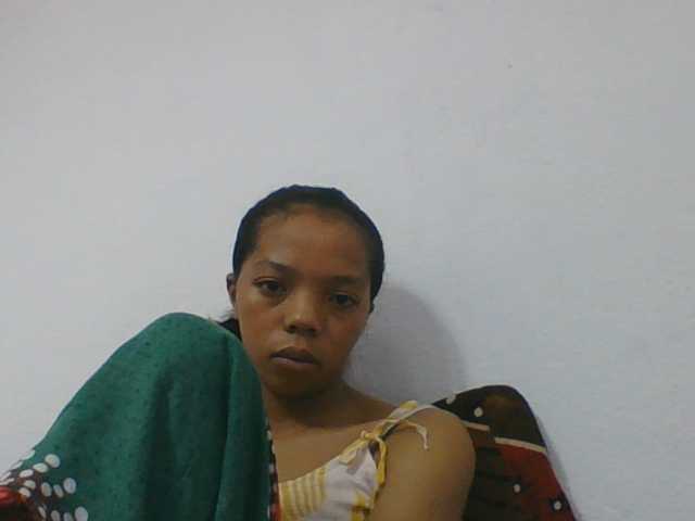 rosah1a live cam on BongaCams