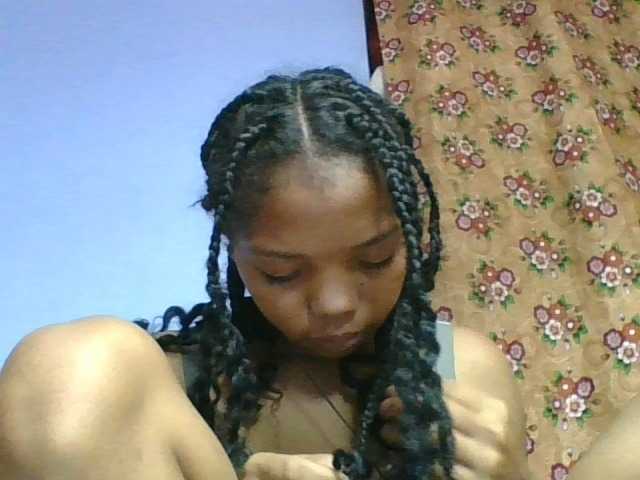 rosah1a live cam on BongaCams