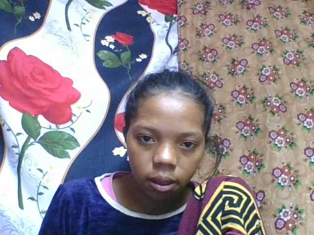 rosah1a live cam on BongaCams